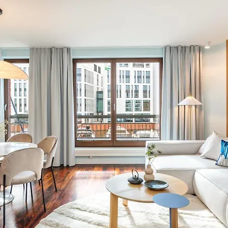 Lux Crane View - Comfy *